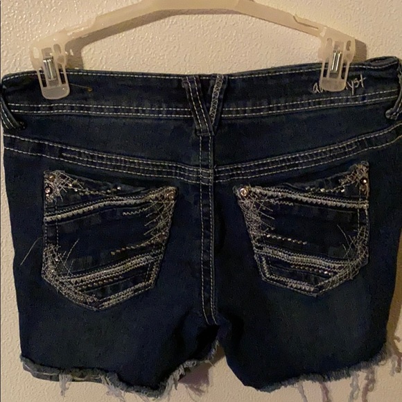 Amethyst Shorts - Picture 3 of 3